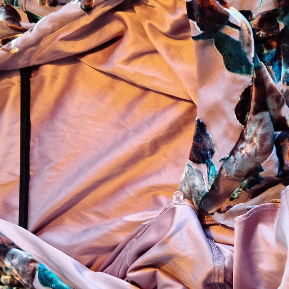 Willow & Clay Rayon Blouse Size S - Picture 8 of 8